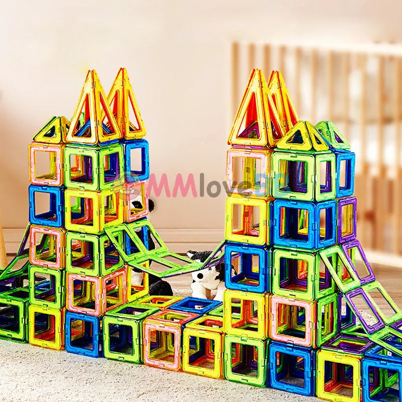 Magnetische Bausteine für Kinder - Großes Designer-Set
